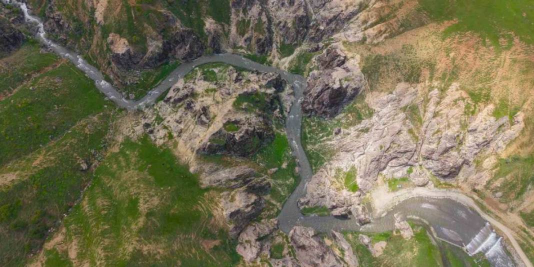 Burası Muş’un saklı cenneti! Kızılağaç Kanyonu keşfedilmeyi bekliyor 1